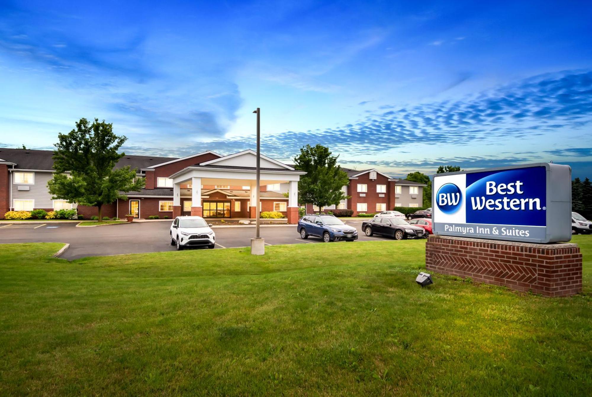 Best Western Palmyra Inn & Suites Exterior foto