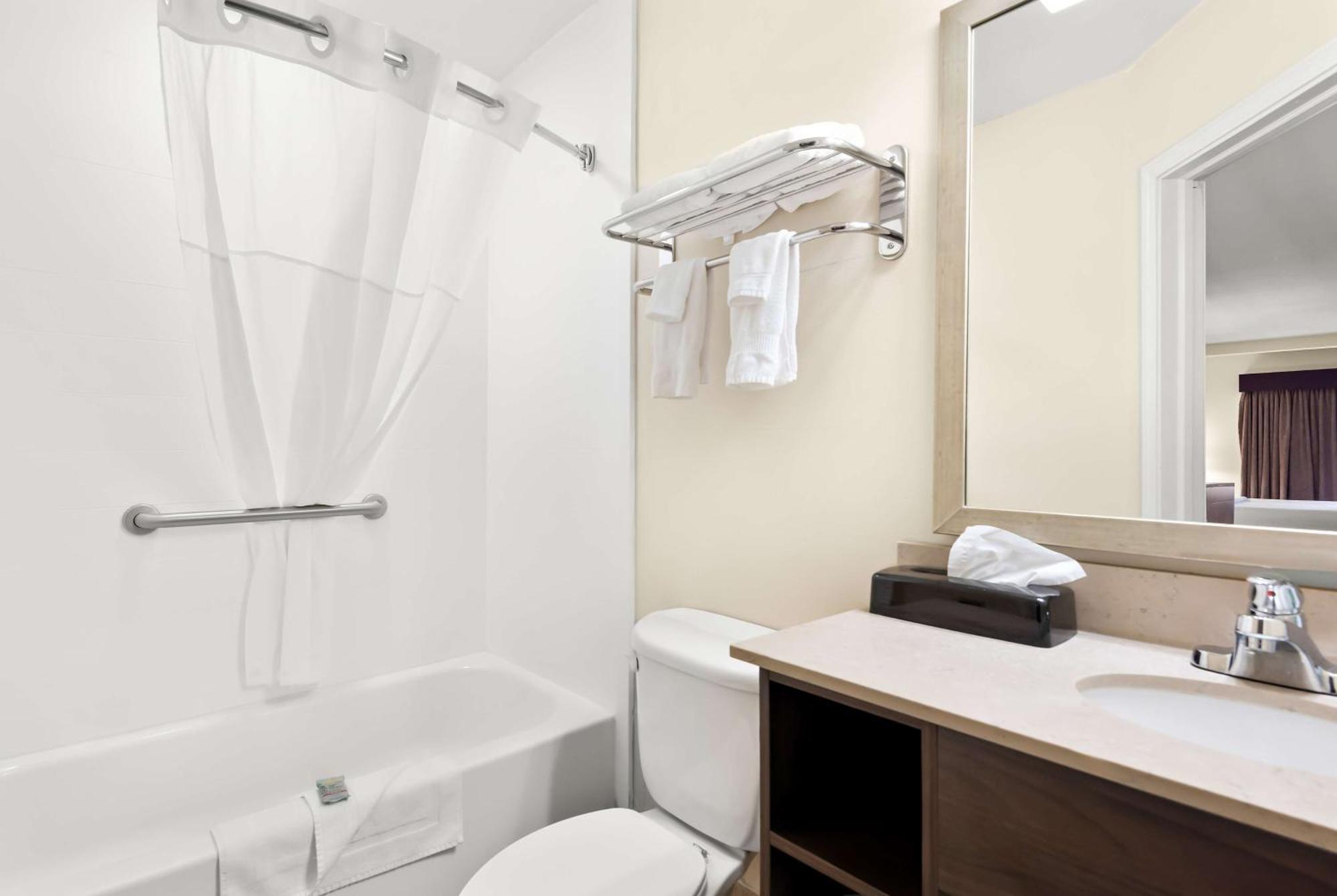 Best Western Palmyra Inn & Suites Exterior foto